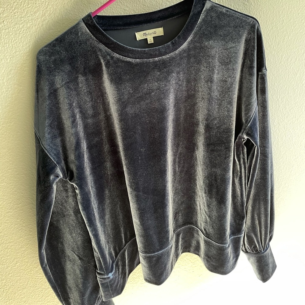 Velvet made well blouse